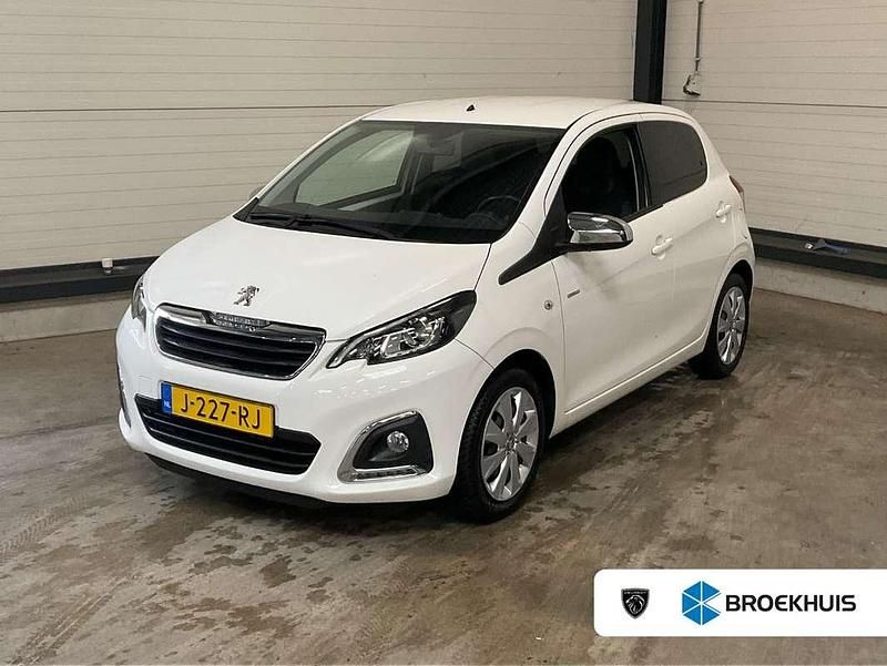Wit Gebruikt 2020 Peugeot 108 Style Hatchback | € 8.450 (Goede deal) - Afbeelding 1/4