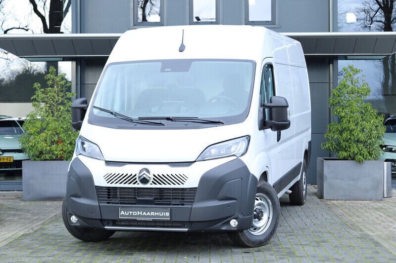 Wit Nieuw 2024 Citroën Jumper MPV | € 33.750 - Afbeelding 1/4