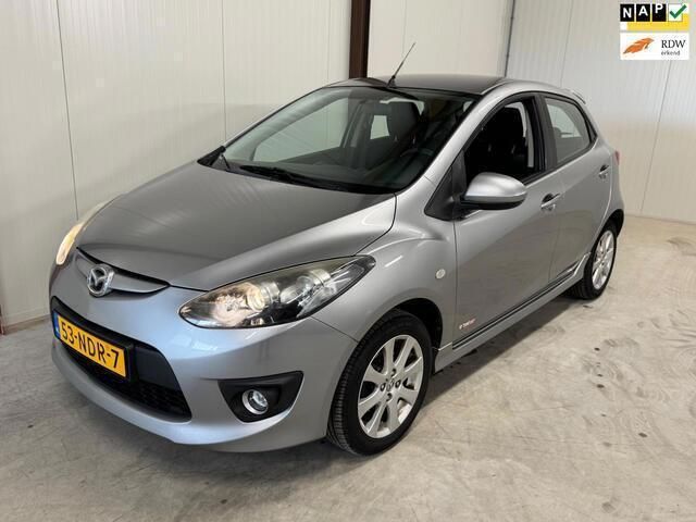 Grijs Gebruikt 2010 Mazda 2 Inclusive Hatchback | € 3.250 (Eerlijke prijs) - Afbeelding 1/4