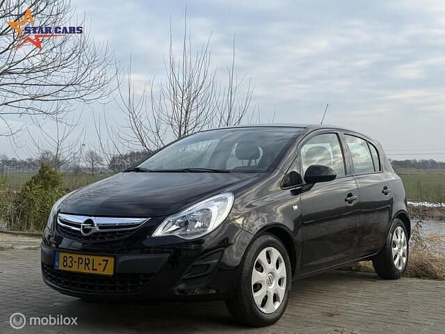 Zwart Occasion 2011 Opel Corsa Edition Hatchback | € 4.950 (Eerlijke prijs) - Afbeelding 1/4