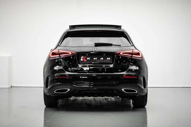 Occasion Mercedes A250 AMG line 218 PK (160 kW) 2022 Zwart Hatchback