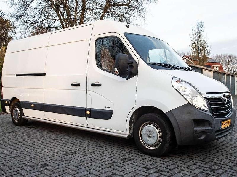 Wit Gebruikt 2013 Opel Movano Van | € 17.500 - Afbeelding 1/4