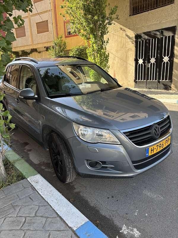 Grijs Gebruikt 2008 VW Tiguan Trendline SUV | € 5.499 (Eerlijke prijs) - Afbeelding 1/4
