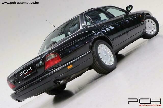 Occasion Jaguar XJ Executive 211 PK (155 kW) 1997 Zwart Sedan