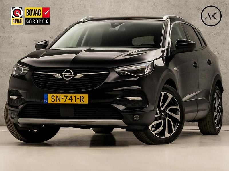 Zwart Gebruikt 2018 Opel Grandland X Sport SUV | € 15.445 (Eerlijke prijs) - Afbeelding 1/4