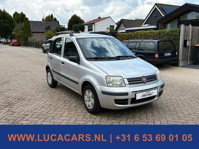 Grijs Gebruikt 2007 Fiat Panda Hatchback | € 1.495 (Eerlijke prijs) - Afbeelding 1/4