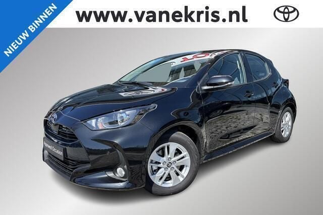 Zwart Nieuw 2025 Toyota Yaris Active Hatchback | € 26.749 (Eerlijke prijs) - Afbeelding 1/4