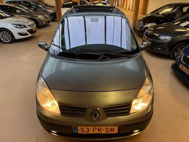 Occasion Renault Scénic II Basis 113 PK (83 kW) 2004 Grijs MPV