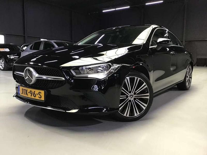 Occasion Mercedes CLA250e Business 161 PK (118 kW) 2022 Zwart Sedan