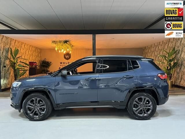 Blauw Occasion 2022 Jeep Compass 80th Anniversary SUV | € 24.990 (Goede deal) - Afbeelding 1/4