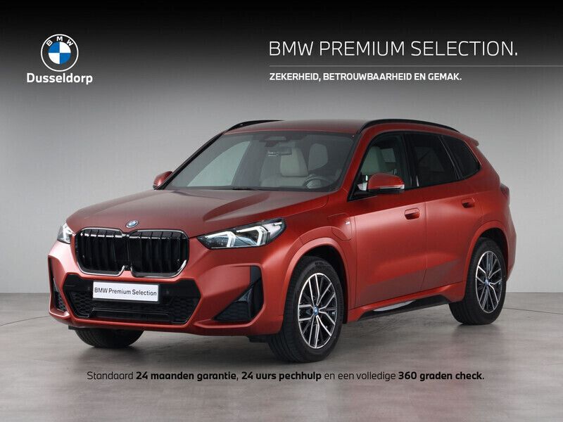 Oranje Gebruikt 2023 BMW X1 M Sport SUV | € 53.950 (Goede deal) - Afbeelding 1/4