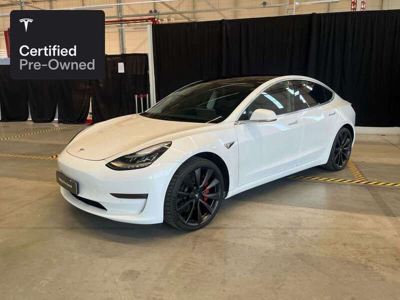 Wit Gebruikt 2020 Tesla Model 3 Performance Sedan | € 27.600 (Goede deal) - Afbeelding 1/4