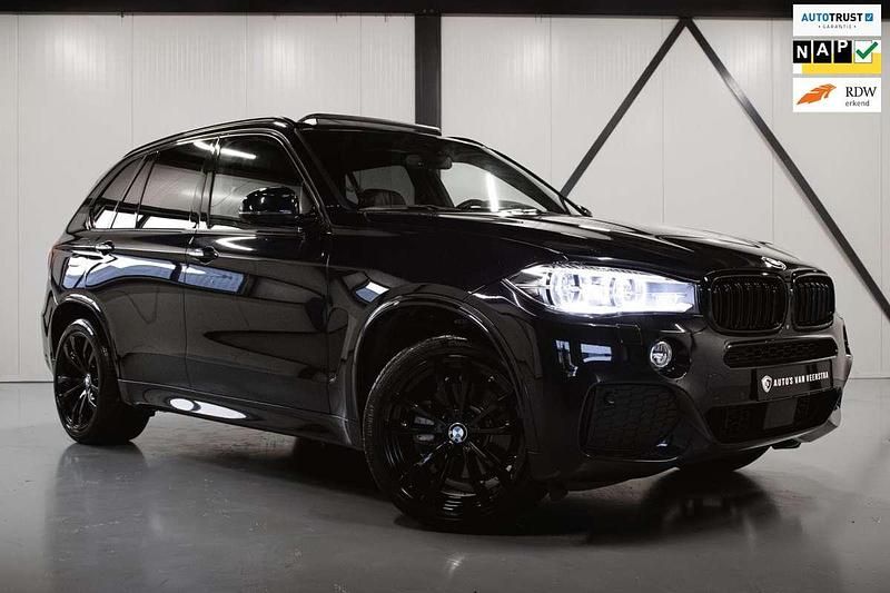 Zwart Gebruikt 2018 BMW X5 M Sport SUV | € 33.950 (Eerlijke prijs) - Afbeelding 1/4