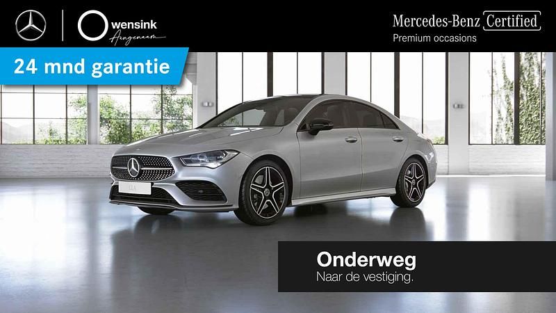 Grijs Gebruikt 2022 Mercedes CLA250e Premium Plus Sedan | € 36.850 (Eerlijke prijs) - Afbeelding 1/4