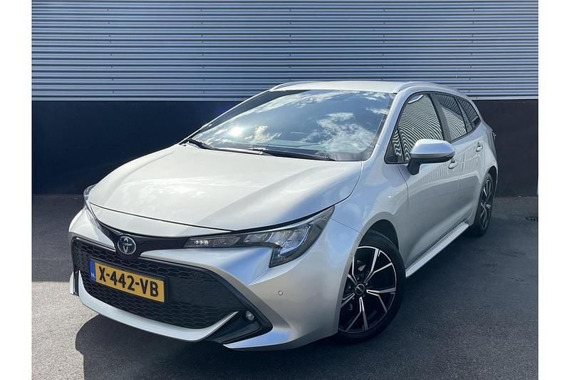 Gebruikt 2022 Toyota Corolla Limited Stationwagen | € 25.549 (Eerlijke prijs) - Afbeelding 1/1