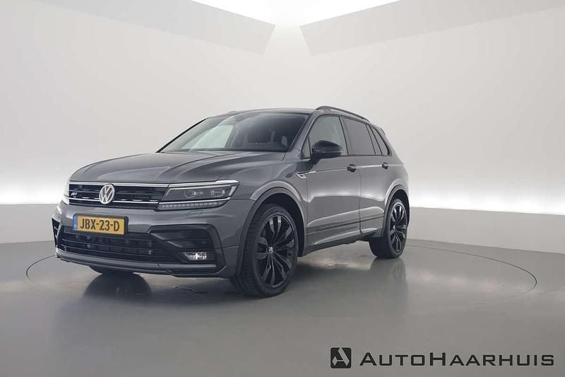 Grijs Gebruikt 2019 VW Tiguan Highline SUV | € 28.900 (Eerlijke prijs) - Afbeelding 1/3