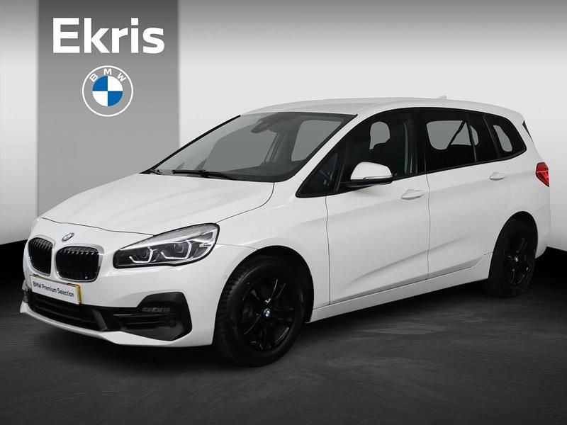 Alpinweiss iii Gebruikt 2019 BMW 218 Gran Tourer Comfort Edition MPV | € 21.900 (Eerlijke prijs) - Afbeelding 1/4