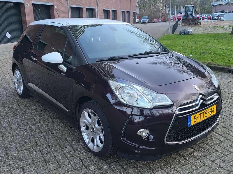 Occasion Citroën DS3 Business Class 82 PK (60 kW) 2014 Paars Hatchback