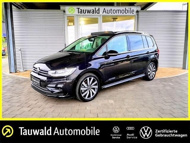 Zwart Gebruikt 2024 VW Touran Highline MPV | € 42.925 (Duur) - Afbeelding 1/4