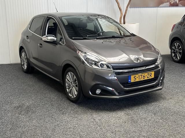 Occasion Peugeot 208 Allure 2019 Grijs (metallic) Hatchback