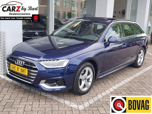 Blauw, metallic lak Gebruikt 2024 Audi A4 Advanced Stationwagen | € 36.945 (Goede deal) - Afbeelding 1/4