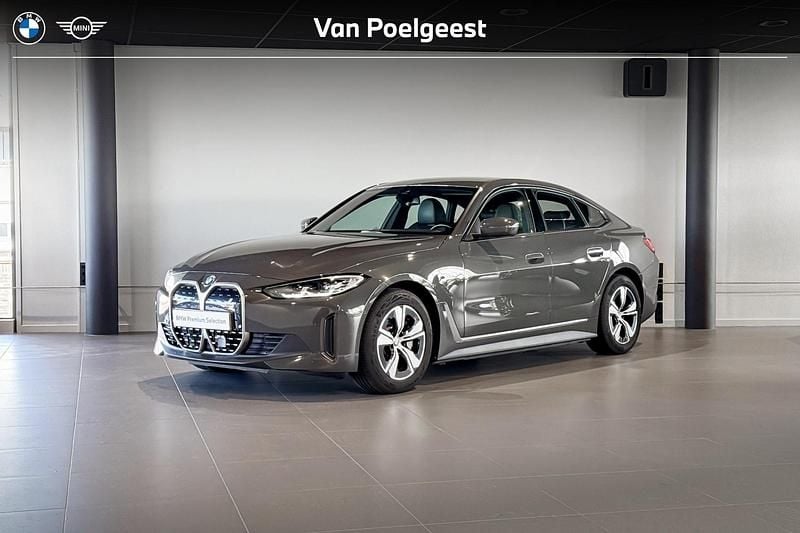 Dravitgrau metallic (grijs metallic) Gebruikt 2022 BMW i4 Executive Sedan | € 35.900 (Super prijs) - Afbeelding 1/4
