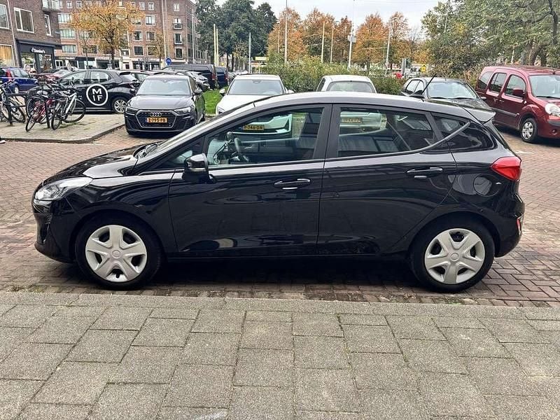 Zwart Gebruikt 2020 Ford Fiesta Hatchback | € 9.500 (Super prijs) - Afbeelding 1/4