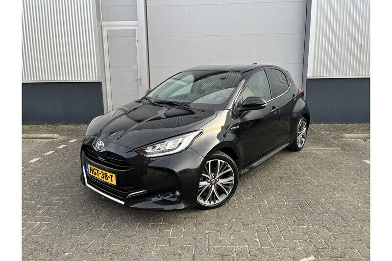 Gebruikt 2021 Toyota Yaris Hybrid Executive | € 22.844 (Super prijs) - Afbeelding 1/1