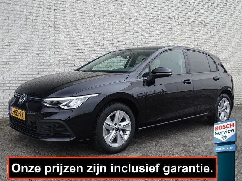Zwart Gebruikt 2020 VW Golf VIII Life Hatchback | € 18.500 (Eerlijke prijs) - Afbeelding 1/4
