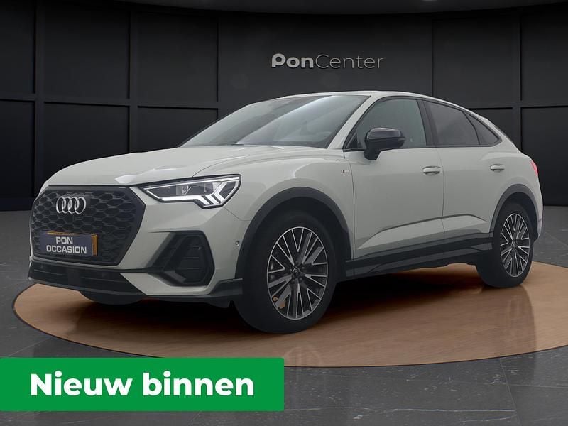Grijs Gebruikt 2025 Audi Q3 Competition SUV | € 49.950 (Super prijs) - Afbeelding 1/3