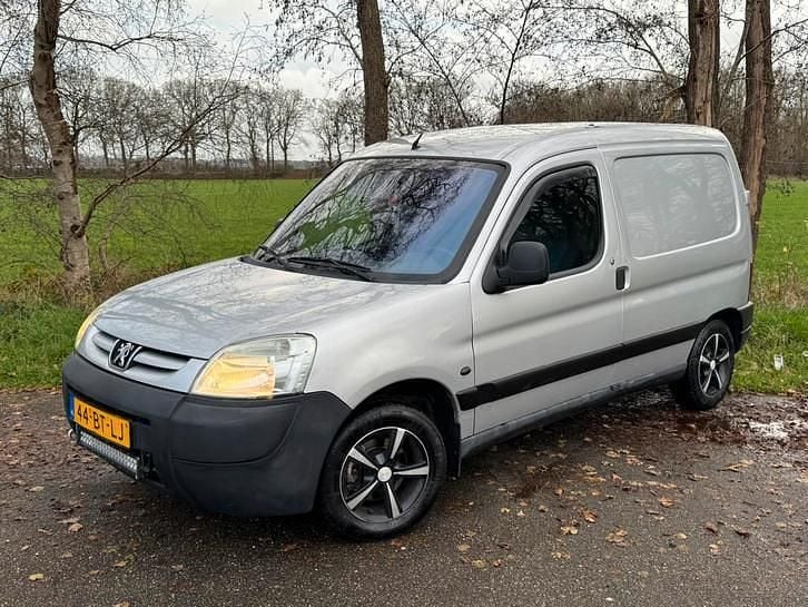 Gebruikt 2005 Peugeot Partner MPV | € 1.299 (Eerlijke prijs) - Afbeelding 1/4