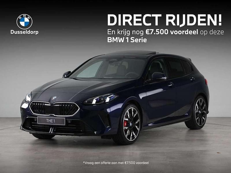 Blauw Nieuw 2025 BMW 120 Hatchback | € 56.099 (Duur) - Afbeelding 1/4