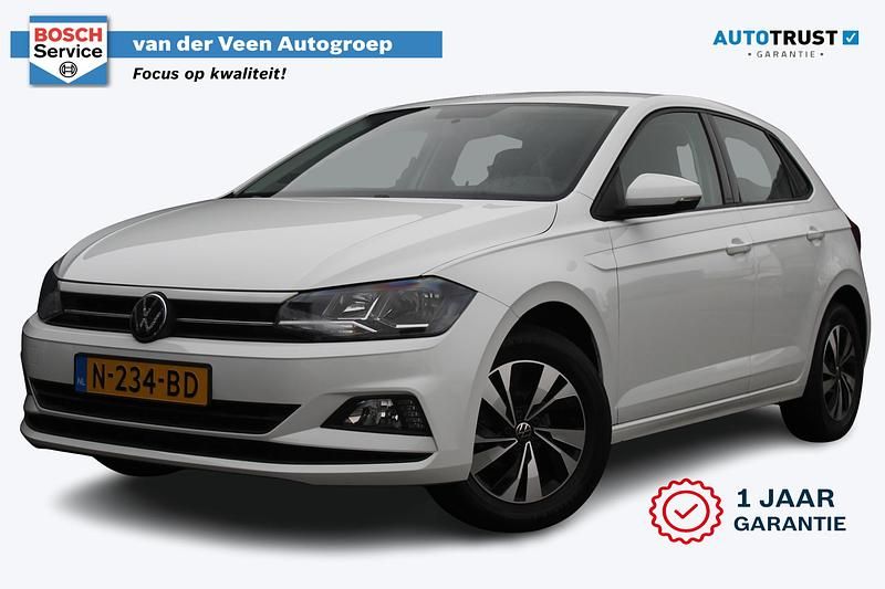 Wit Occasion 2021 VW Polo Comfortline Hatchback | € 15.880 (Eerlijke prijs) - Afbeelding 1/4