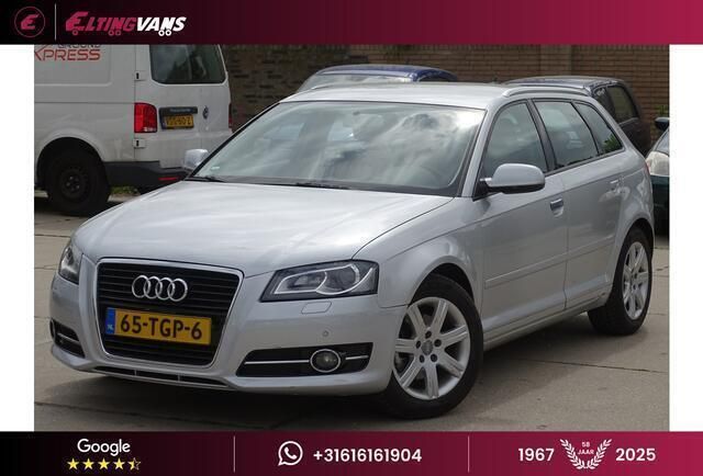 Grijs, metallic lak Gebruikt 2012 Audi A3 Sportback Ambition Hatchback | € 9.950 (Eerlijke prijs) - Afbeelding 1/4