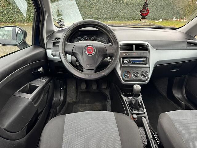 Occasion Fiat Grande Punto 84 PK (61 kW) 2010 Blauw Hatchback