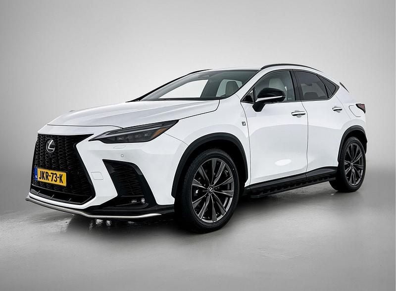 Wit Gebruikt 2022 Lexus NX450h+ Sport Line SUV | € 47.450 - Afbeelding 1/4
