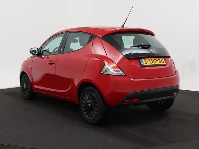 Occasion Lancia Ypsilon 82 PK (60 kW) 2014 Rood Hatchback