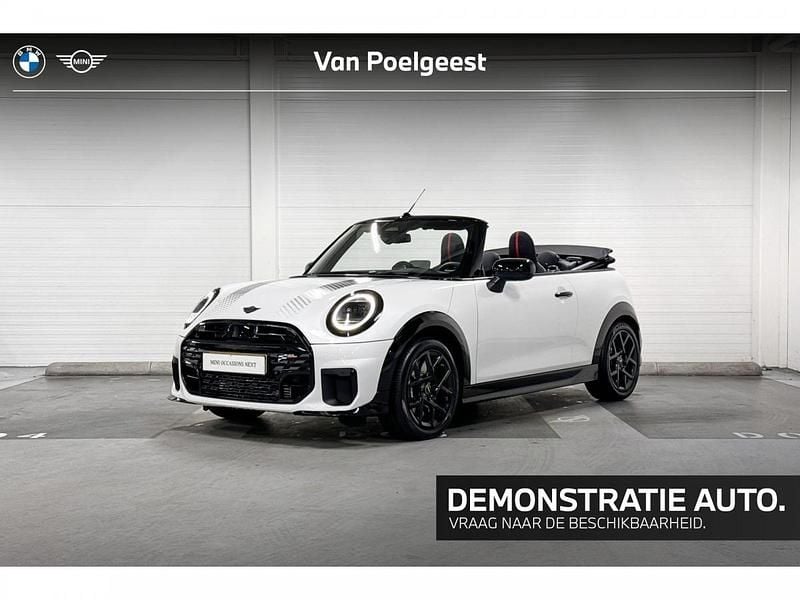 Nanuq white Occasion 2025 Mini Cooper Cabriolet Cabriolet | € 55.058 - Afbeelding 1/4