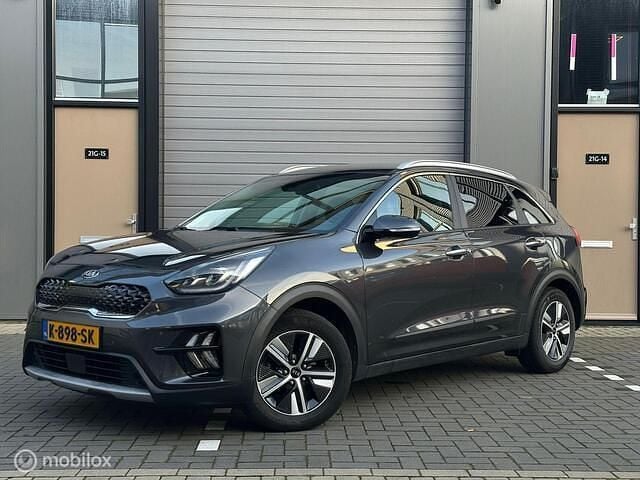 Grijs Occasion 2021 Kia Niro SUV | € 16.495 (Goede deal) - Afbeelding 1/4