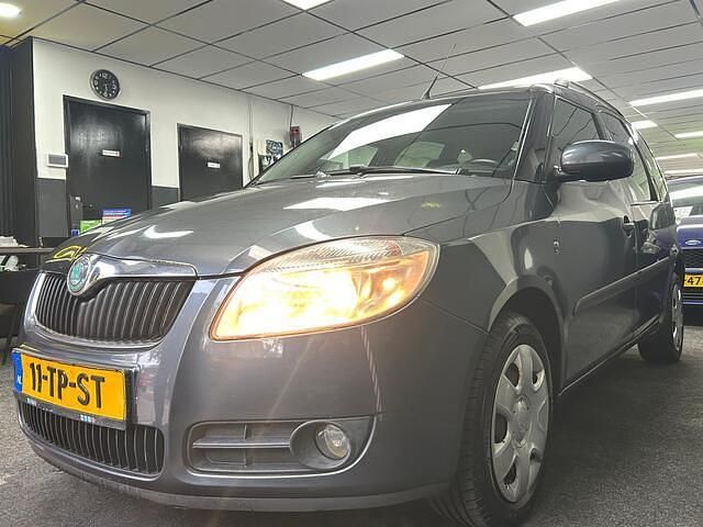 Grijs Gebruikt 2007 Skoda Roomster Style MPV | € 3.499 (Eerlijke prijs) - Afbeelding 1/4
