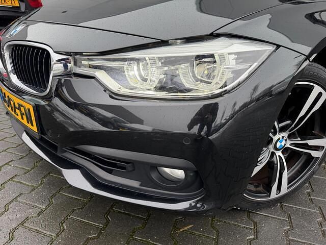 Occasion BMW 318 Executive 136 PK (100 kW) 2016 Zwart Stationwagen