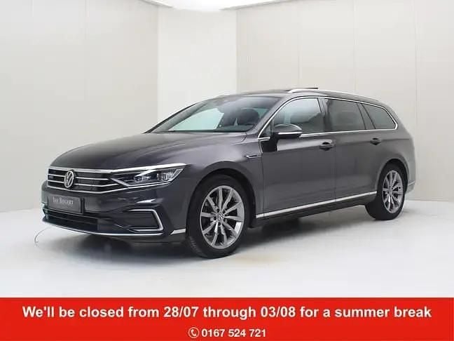 Grijs Gebruikt 2020 VW Passat Business Stationwagen | € 23.900 (Eerlijke prijs) - Afbeelding 1/4