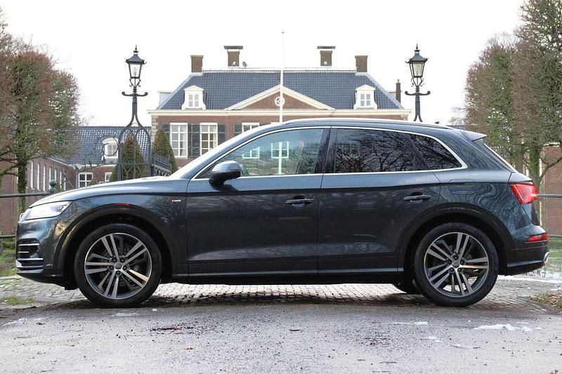 Occasion Audi Q5 Competition 368 PK (270 kW) 2020 Grijs SUV