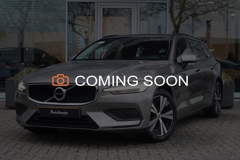 Grijs (metallic) Occasion 2022 Volvo V60 Momentum Stationwagen | € 23.900 (Super prijs) - Afbeelding 1/2