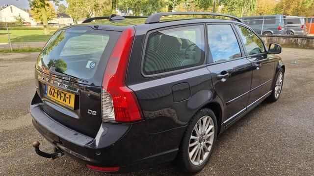 Occasion Volvo V50 114 PK (83 kW) 2011 Zwart Stationwagen