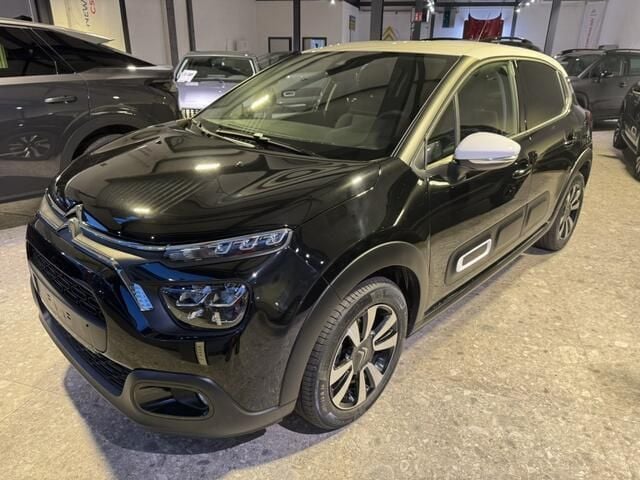 Zwart Gebruikt 2023 Citroën C3 Shine Hatchback | € 16.000 (Goede deal) - Afbeelding 1/4