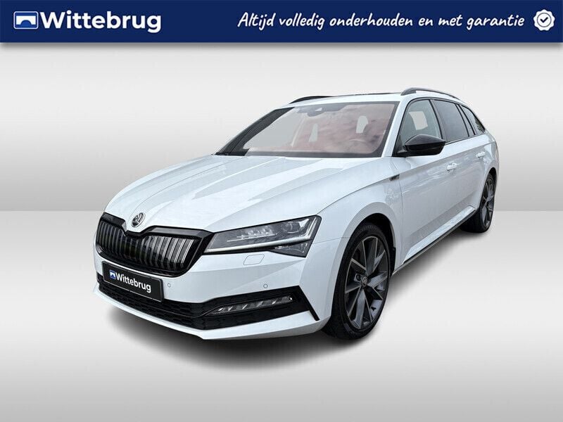 Wit, metallic lak Gebruikt 2020 Skoda Superb Business Line Stationwagen | € 27.950 (Eerlijke prijs) - Afbeelding 1/1