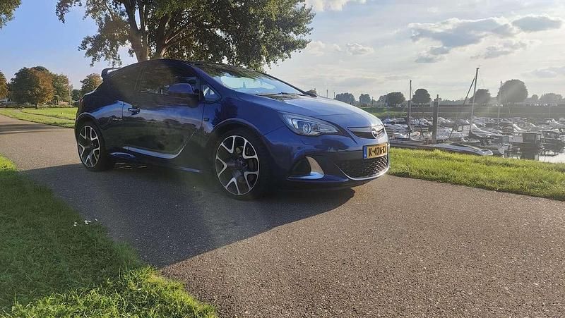 Blauw Gebruikt 2013 Opel Astra OPC Hatchback | € 14.000 (Super prijs) - Afbeelding 1/4