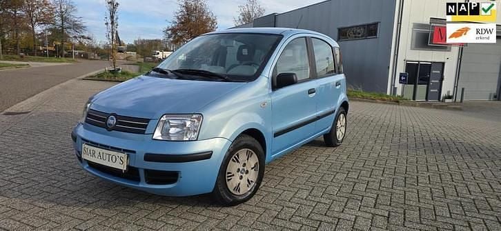 Blauw Occasion 2005 Fiat Panda Dynamic Hatchback | € 1.750 (Eerlijke prijs) - Afbeelding 1/4