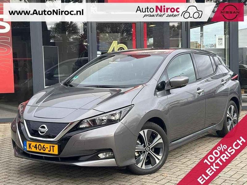 Dark metal grey Occasion 2021 Nissan Leaf N-Connecta Hatchback | € 14.740 (Eerlijke prijs) - Afbeelding 1/4